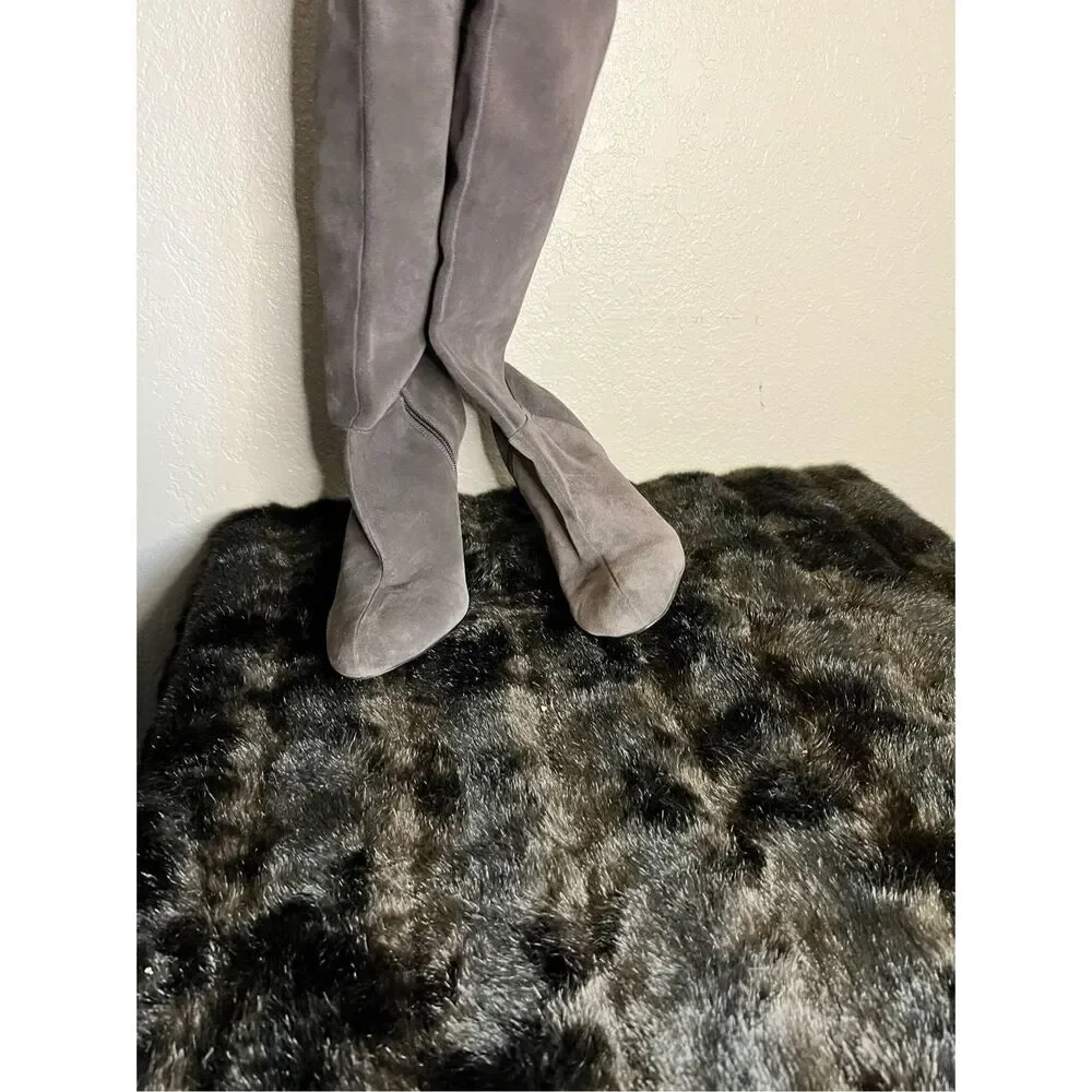 Women's Over-the-Knee Suede Heeled Boots - Gray - Picture 8 of 9